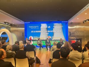 ¿Es la energía nuclear una alternativa de futuro?. El pasado 24 de noviembre en Zaragoza 12