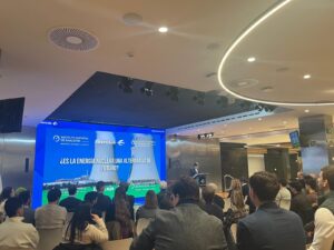 ¿Es la energía nuclear una alternativa de futuro?. El pasado 24 de noviembre en Zaragoza 4