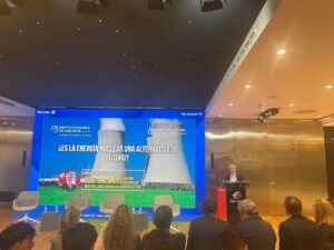 ¿Es la energía nuclear una alternativa de futuro?. El pasado 24 de noviembre en Zaragoza 8