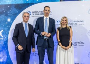 Acto de entrega de la Brújula del año 2025. El 30 de junio en la Bolsa de Madrid 14