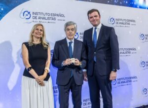 Acto de entrega de la Brújula del año 2025. El 30 de junio en la Bolsa de Madrid 43