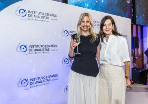 Acto de entrega de la Brújula del año 2025. El 30 de junio en la Bolsa de Madrid 59