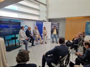 El impacto de la Inteligencia Artificial en la industria financiera: promesas y amenazas. Granada 3