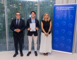 Entrega de los Premios de Investigación y Certificaciones Profesionales 22