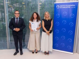 Entrega de los Premios de Investigación y Certificaciones Profesionales 23