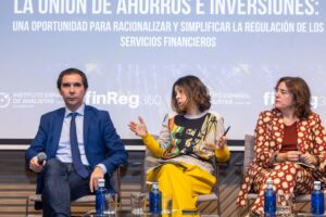 Presentación del informe La Unión de Ahorros e Inversiones. El 30 de octubre en Madrid 11