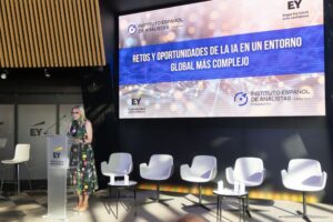Retos y oportunidades de la IA en un entorno global más complejo 7