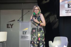 Retos y oportunidades de la IA en un entorno global más complejo 8