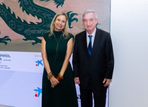 Analistas ante el nuevo contexto geopolítico. CHINA: Claves del dominio global del dragón verde 17