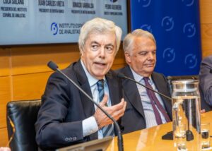 De la Bolsa a la Gloria. El pasado 27 de abril en la Bolsa de Madrid a las 19:00h 9