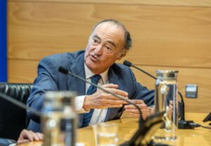 De la Bolsa a la Gloria. El pasado 27 de abril en la Bolsa de Madrid a las 19:00h 4