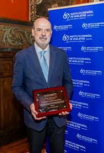 PATRONATO DE LA FUNDACIÓN DEL INSTITUTO ESPAÑOL DE ANALISTAS, PRIMER SEMESTRE 31