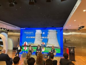 ¿Es la energía nuclear una alternativa de futuro?. El pasado 24 de noviembre en Zaragoza 16