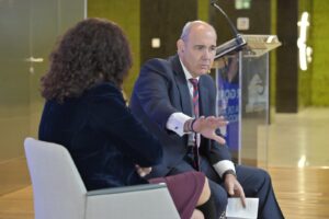 Diálogos que inspiran. Anuario del Euro 2025. El 26 de noviembre en Zaragoza 7